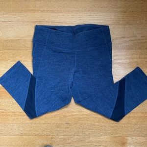 GapFit Blue Mesh Capri Leggings - M